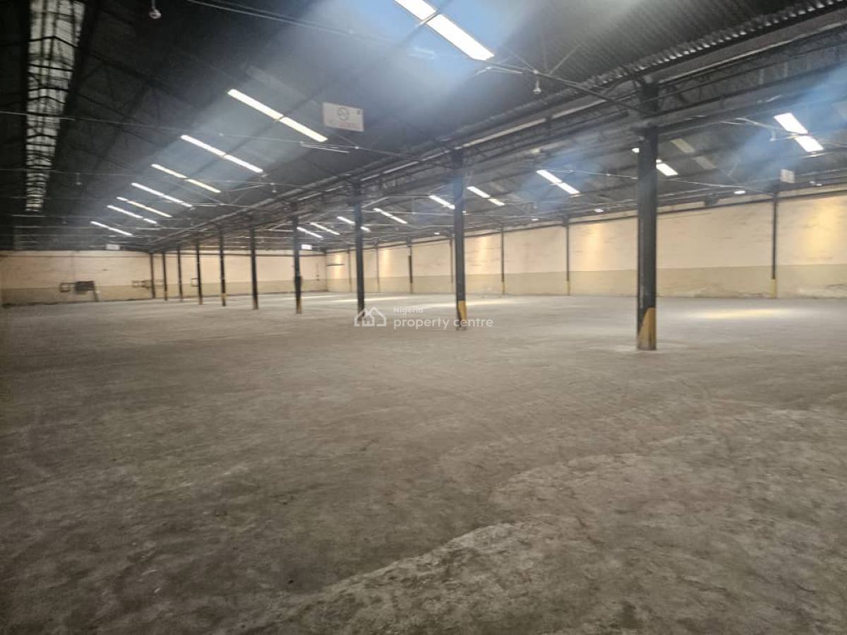3200sqm Commercial Property, Ilupeju, Lagos, Warehouse for Rent