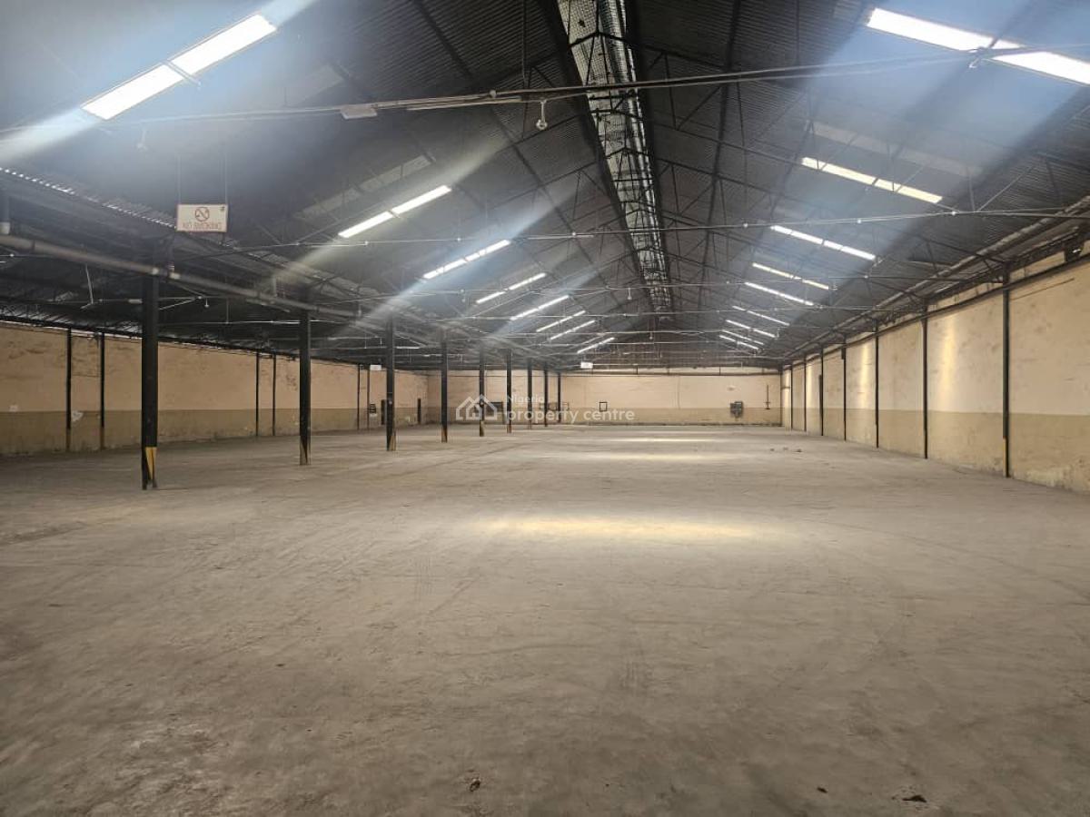 3200sqm Commercial Property, Ilupeju, Lagos, Warehouse for Rent
