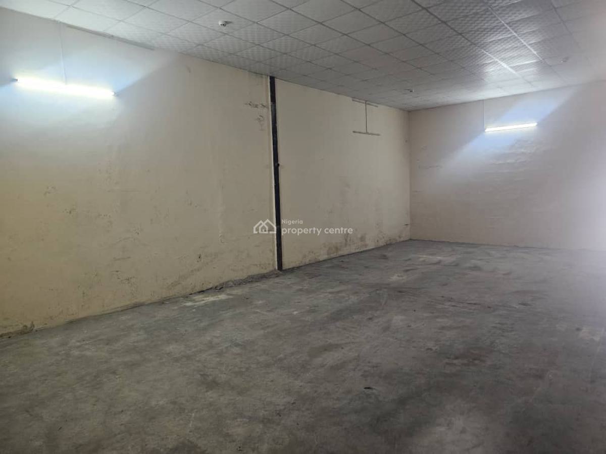 3200sqm Commercial Property, Ilupeju, Lagos, Warehouse for Rent