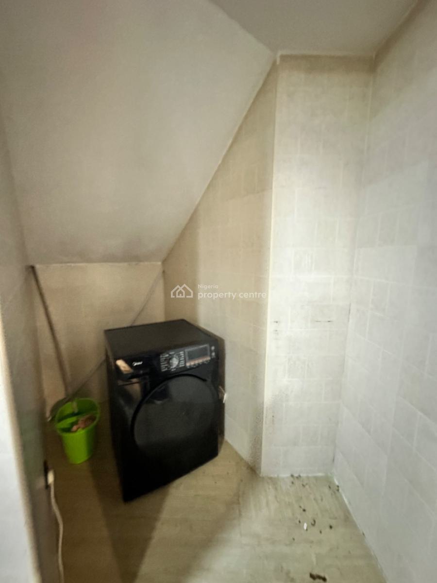 Cozy Finished 1 Bedroom Apartment, Lekki Phase 1, Lekki, Lagos, Flat / Apartment for Rent