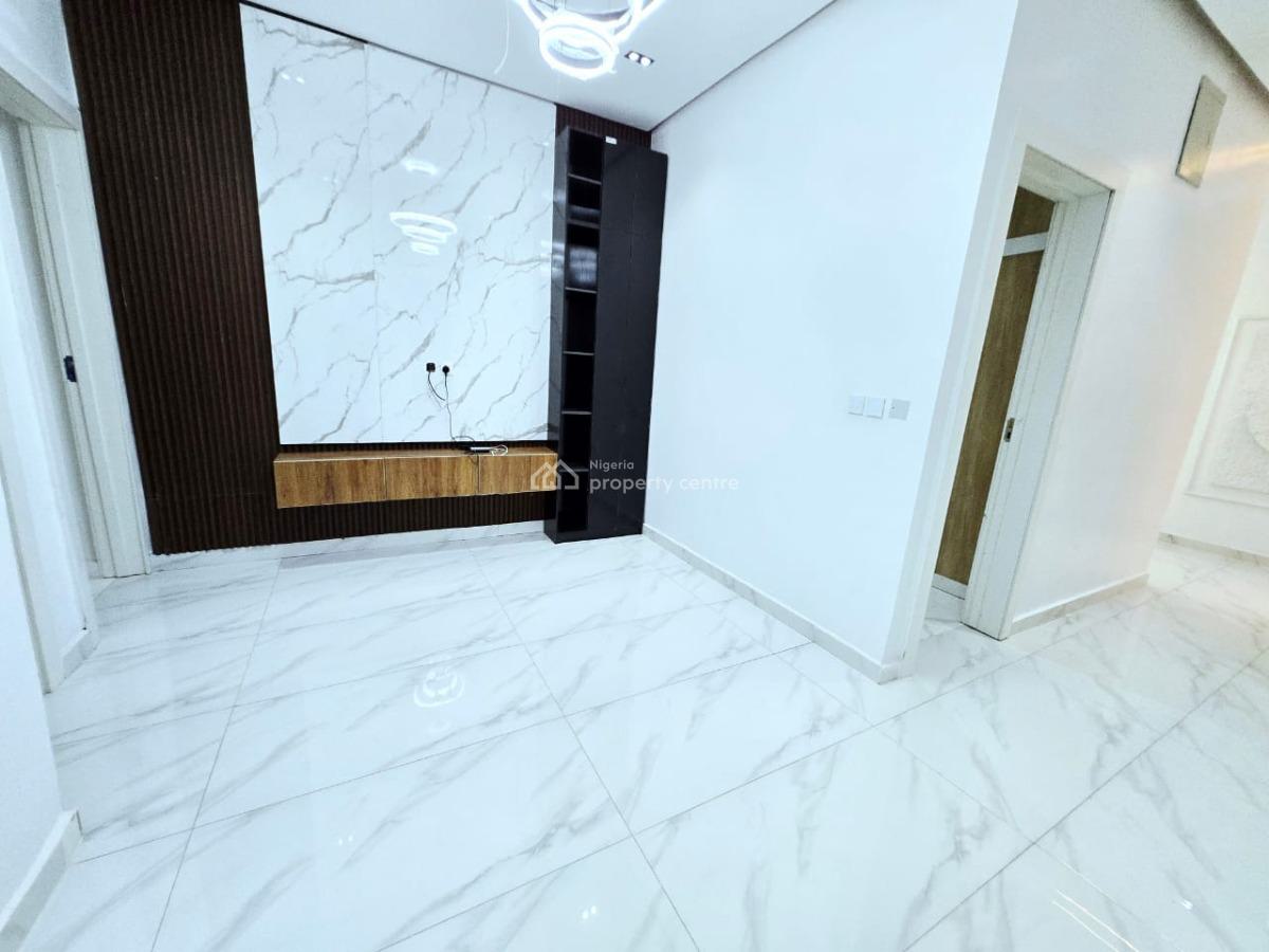 Excellent 5-bedroom Detached Duplex with  Features, Chevron, Lekki, Lagos, Detached Duplex for Sale