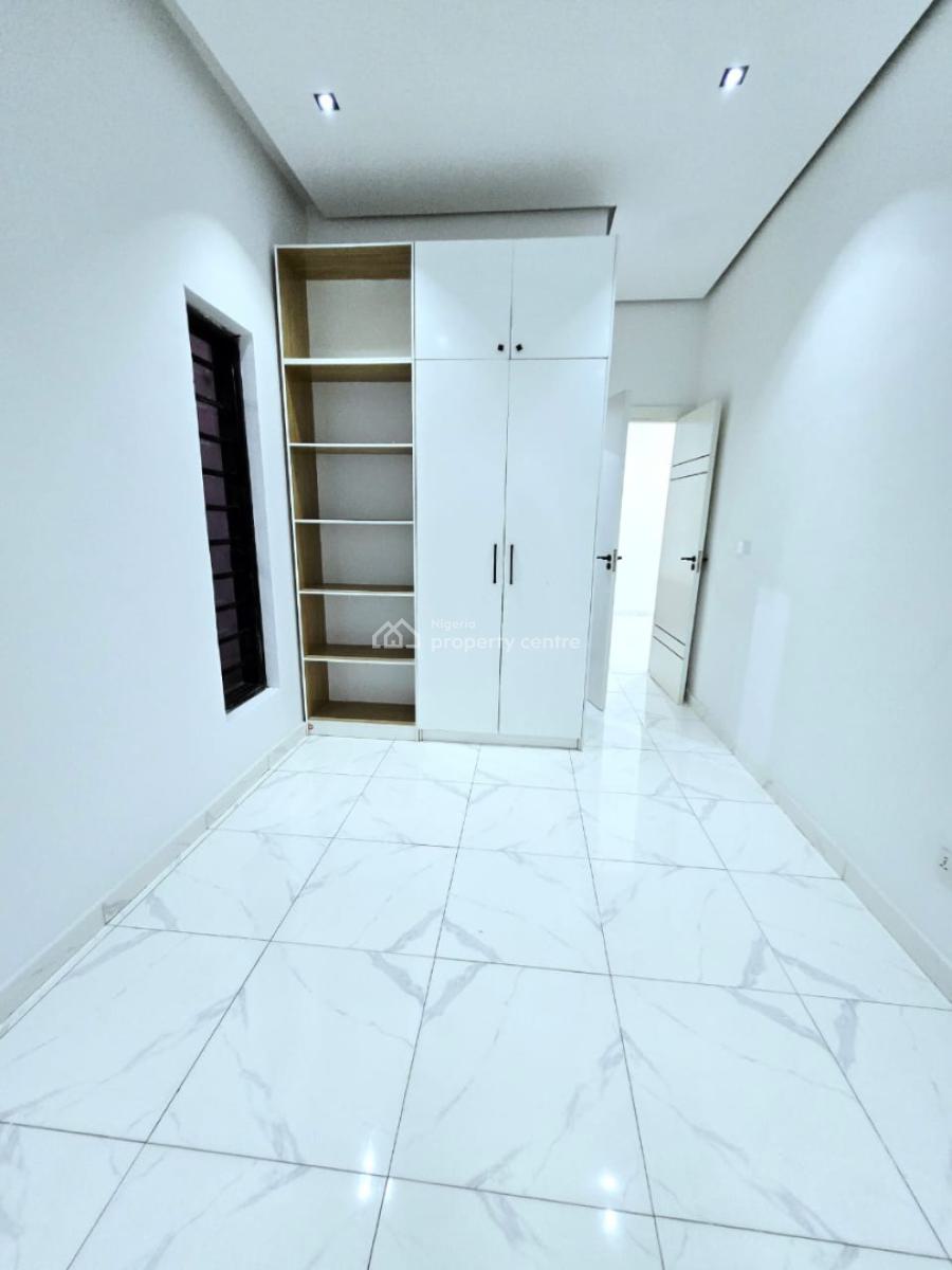 Excellent 5-bedroom Detached Duplex with  Features, Chevron, Lekki, Lagos, Detached Duplex for Sale