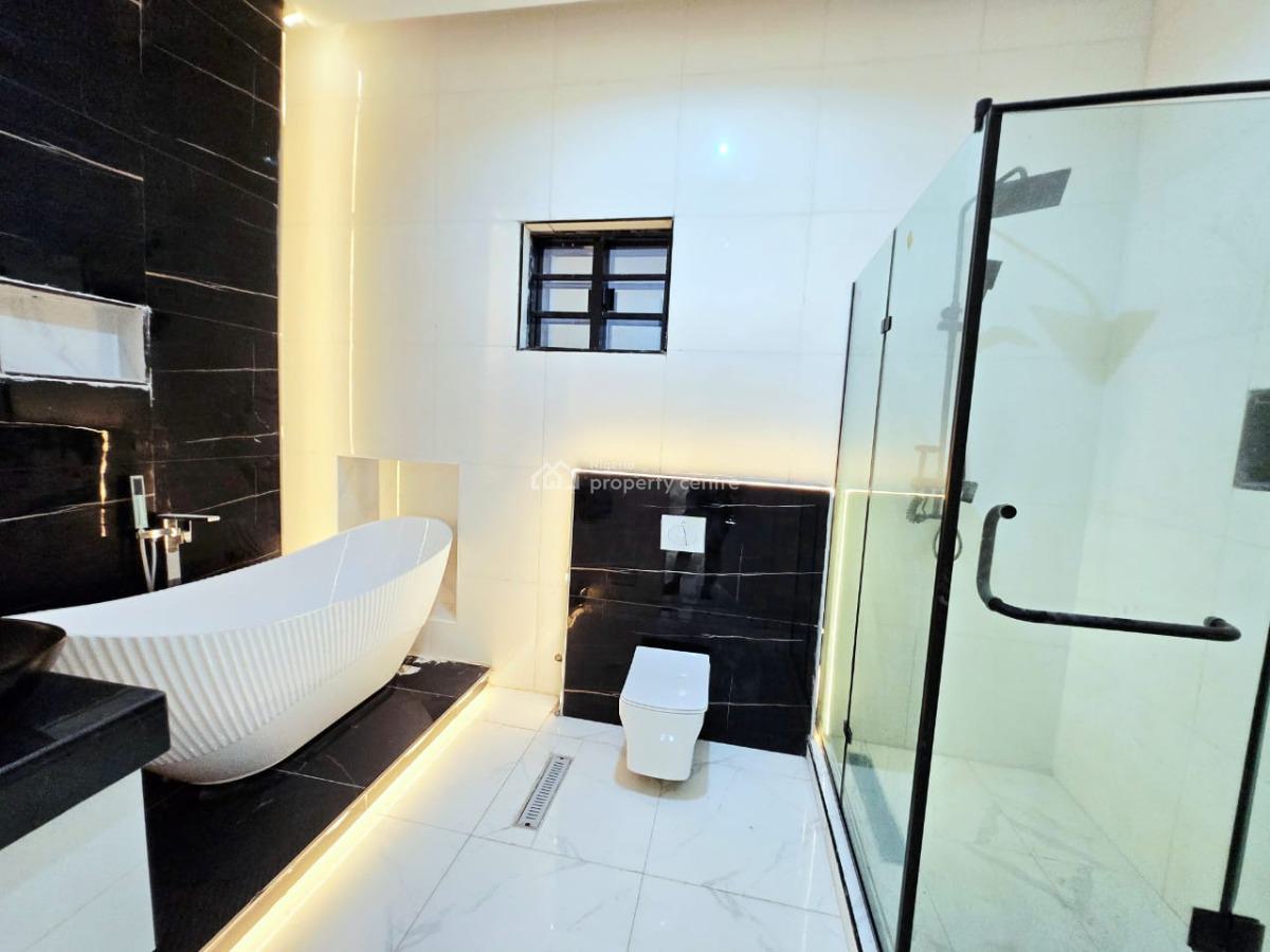 Excellent 5-bedroom Detached Duplex with  Features, Chevron, Lekki, Lagos, Detached Duplex for Sale