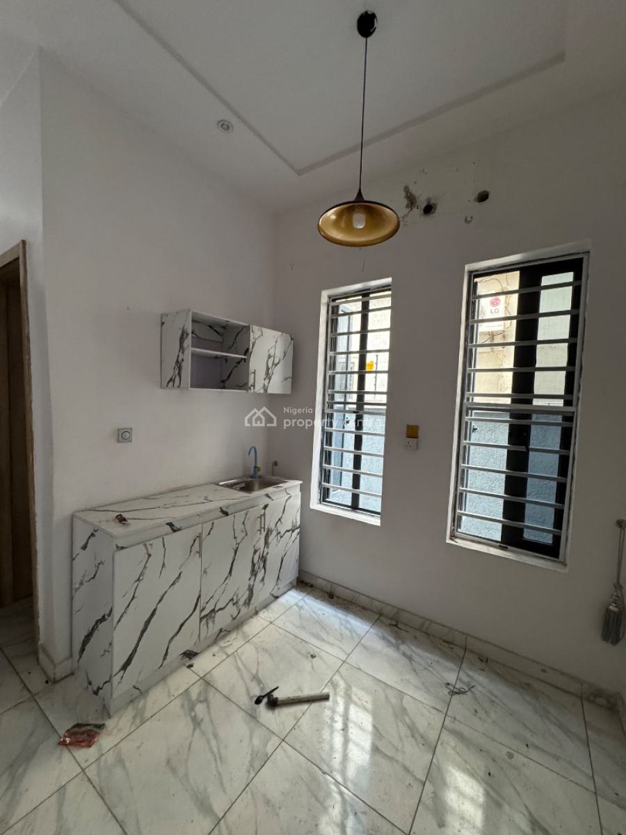 Self Contain Studio, Orchid, Lekki Expressway, Lekki, Lagos, Self Contain (single Rooms) for Rent