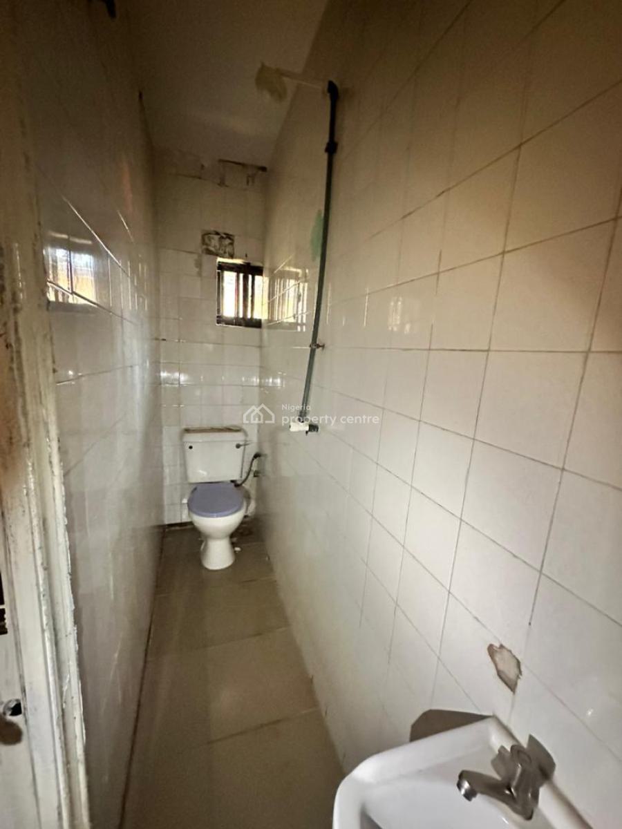 Cozy 2 Bedroom Apartment, Lekki Phase 1, Lekki, Lagos, Flat / Apartment for Rent