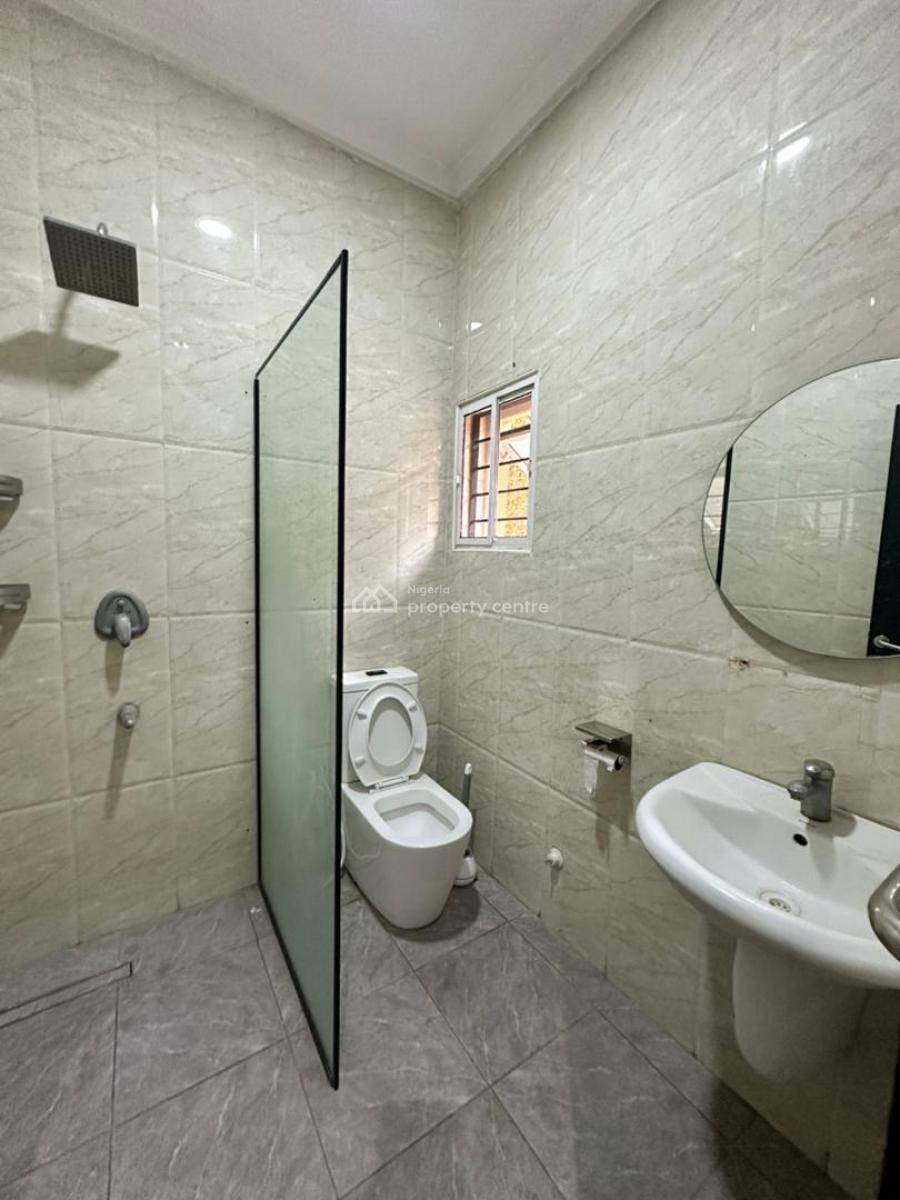 Newly Built 1 Bedroom Apartment (not Furnished), Lekki Phase 1, Lekki, Lagos, Flat / Apartment for Rent