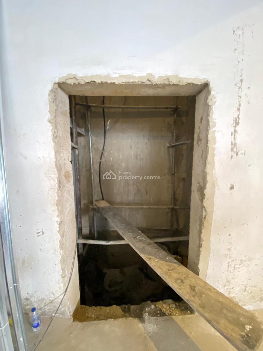 Well Crafted 3 Bedroom Serviced Apartment, Lekki Phase 1, Lekki, Lagos, Flat / Apartment for Sale