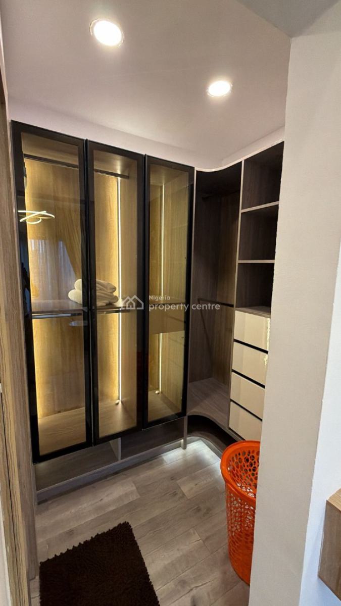 Luxury 2 Bedroom Flat, Off Gbamgbala Street, Ikate Elegushi, Lekki, Lagos, Flat / Apartment for Rent
