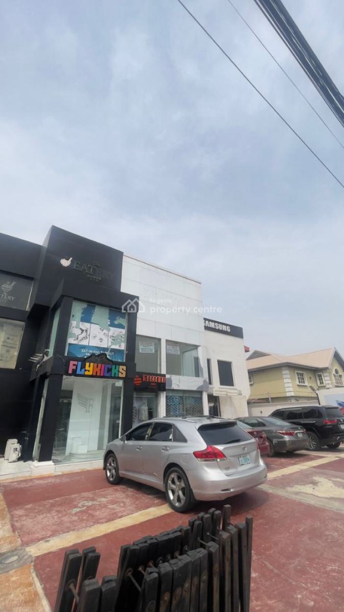 Spacious 250sqm + 60sqm Penthouse Commercial Space on The Upper Floor, Lekki Phase 1, Lekki, Lagos, Commercial Property for Rent
