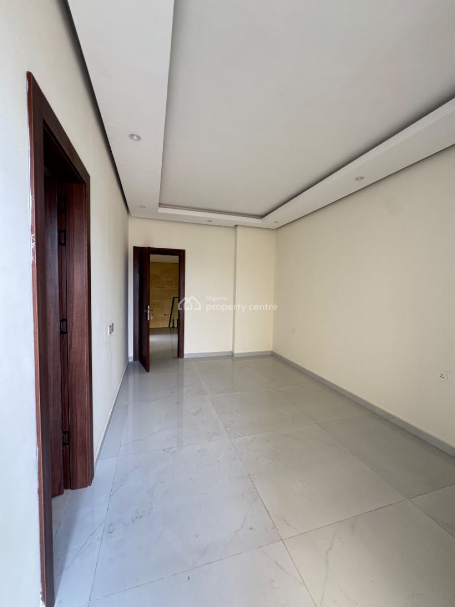Well Finished Four (4) Bedroom Maisonette, Victoria Island (vi), Lagos, Flat / Apartment for Sale