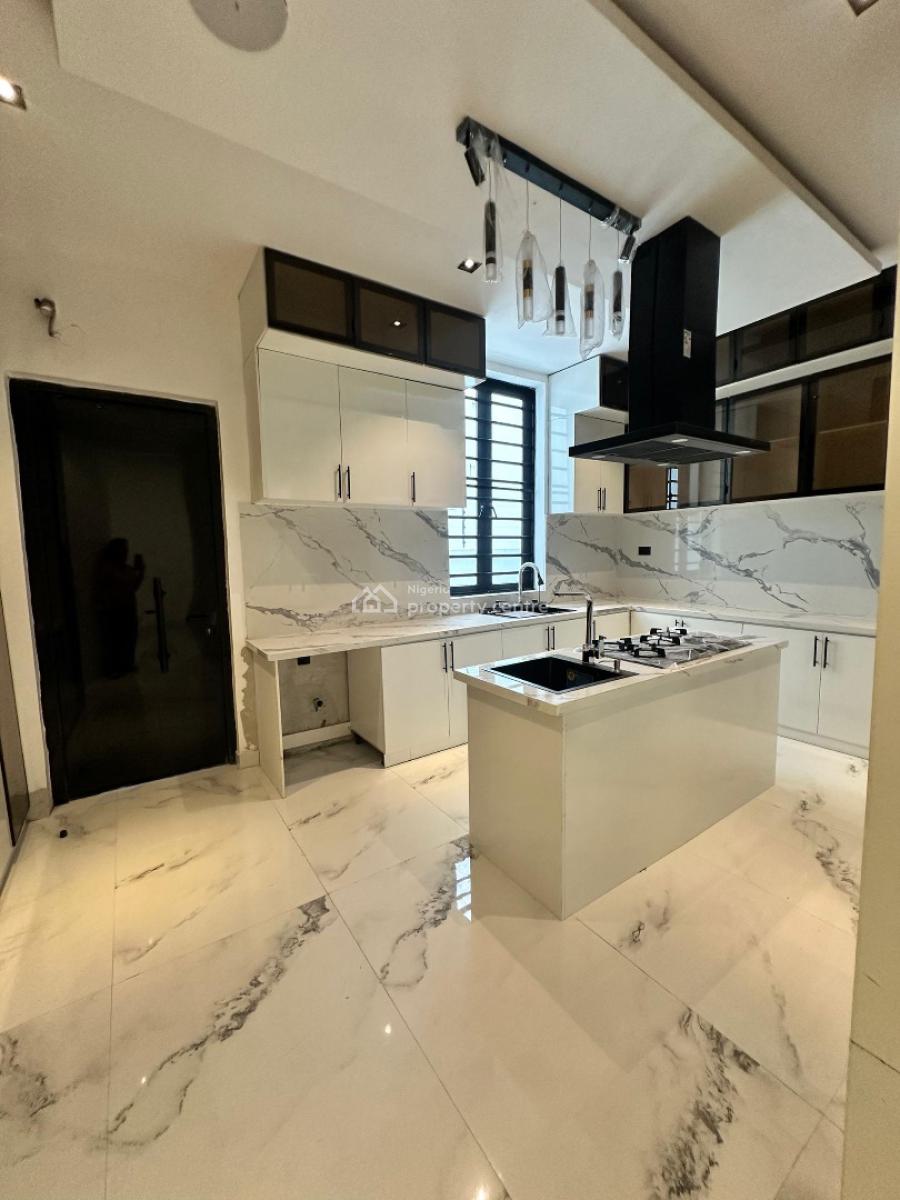 Elegantly Built 5 Bedroom Fully Detached with Bq, Pool, Cinema & Gym, Lekki Phase 1, Lekki, Lagos, Detached Duplex for Sale