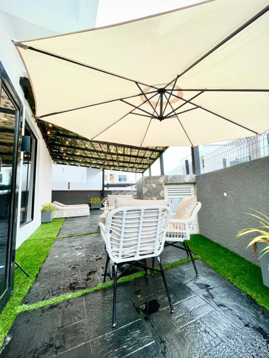 Tastefully Furnished 5 Bedroom Duplex with Pool Bathtub &family Lounge, Orchid Royal Pine, Lekki, Lagos, House Short Let