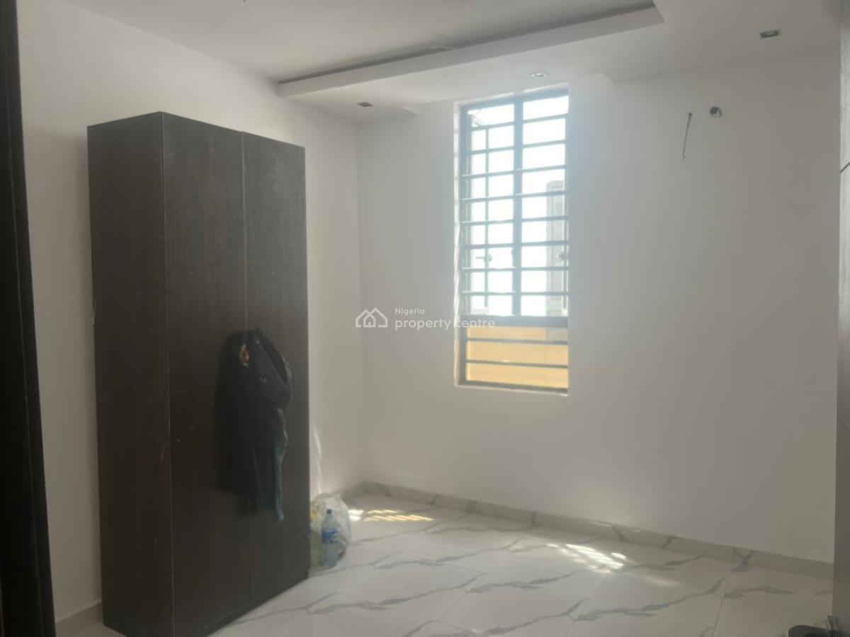 Brand New 3 Bedroom Apartment with Bq, Lekki Phase 1, Lekki, Lagos, Flat / Apartment for Rent