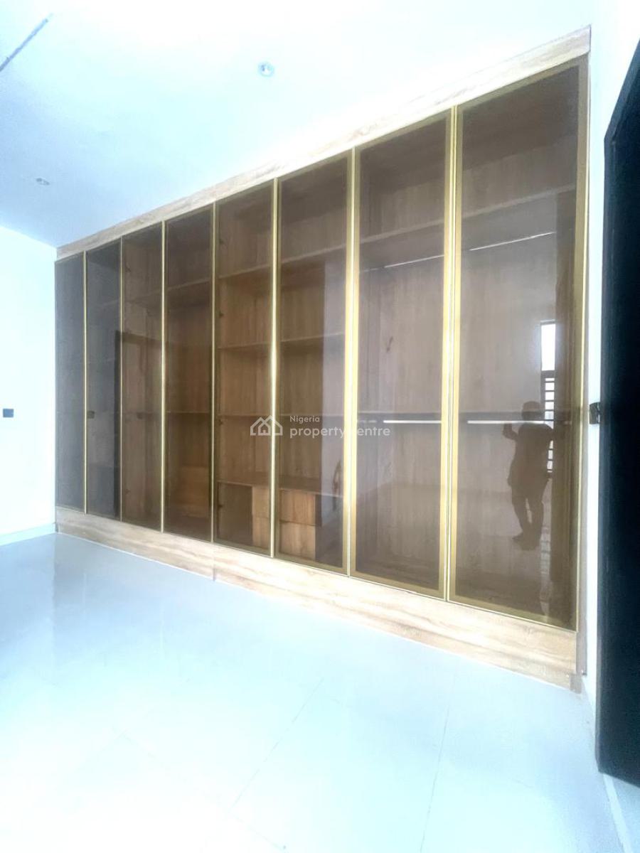 Spacious 4 Bedrooms Semi Detached Duplex, Ikota, Lekki, Lagos, Semi-detached Duplex for Sale