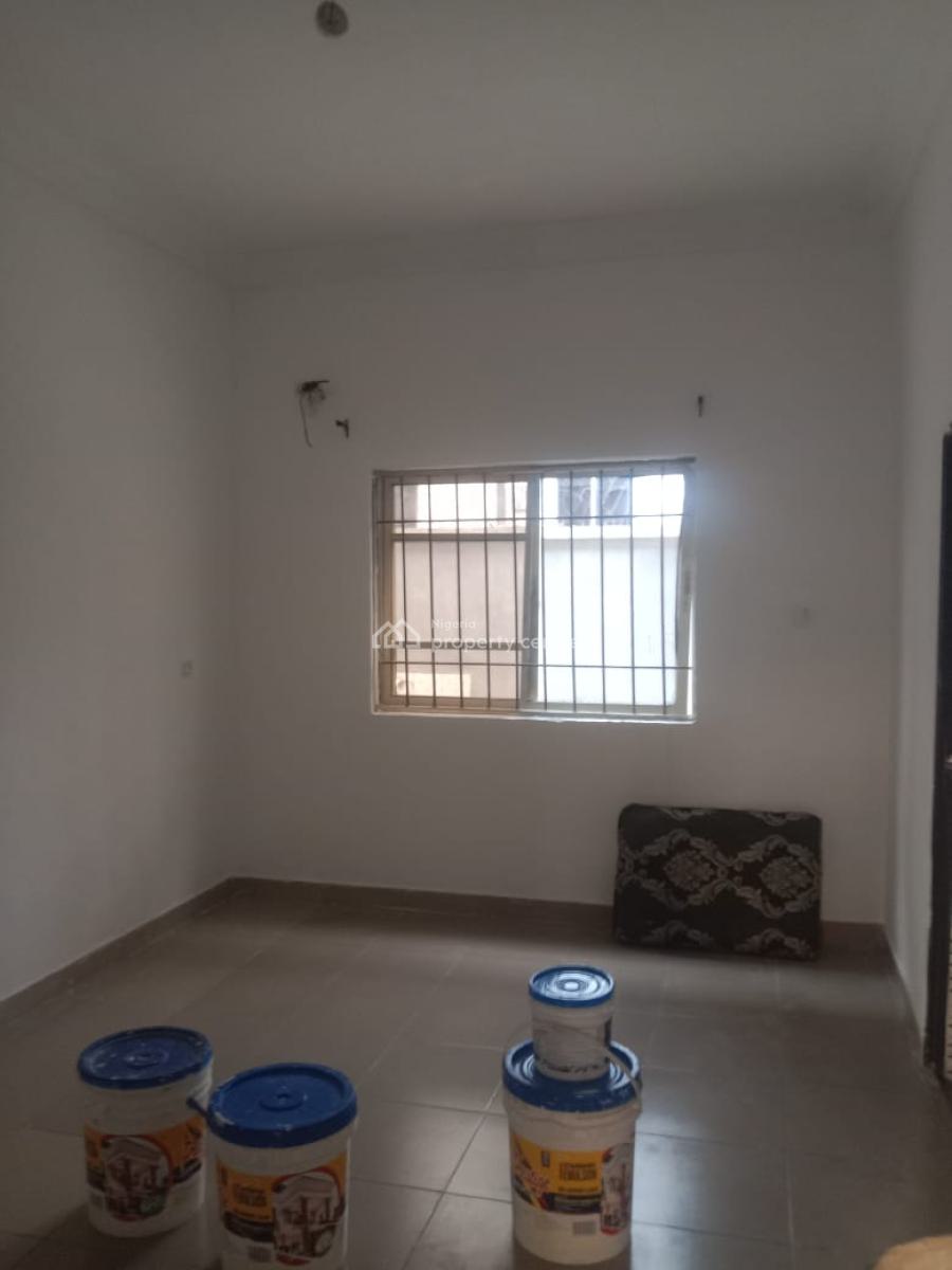 Huge Room and Parlor, Off Mobil Road, Ilaje, Ajah, Lagos, Mini Flat (room and Parlour) for Rent