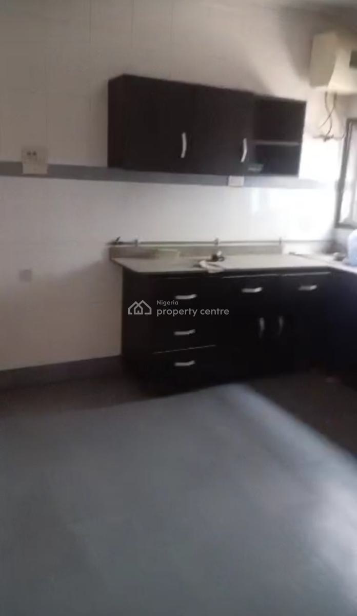 4 Bedroom Terrace House with a Room Bq, Ikeja Gra, Ikeja, Lagos, Terraced Duplex for Rent