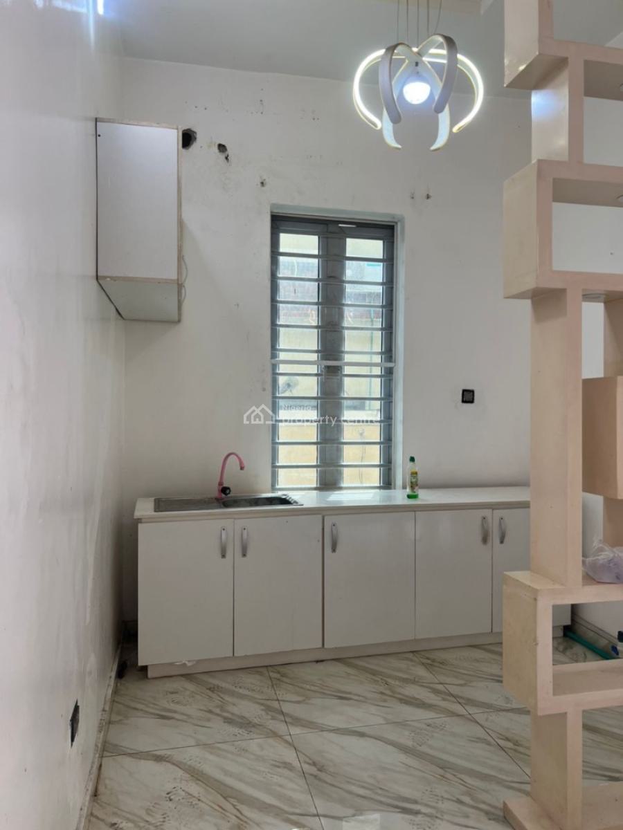 Spacious Studio with a Kitchen, Chevyview Estate, Opposite Chevron Office, Chevron Drive, Lekki, Lagos, Self Contain (single Rooms) for Rent