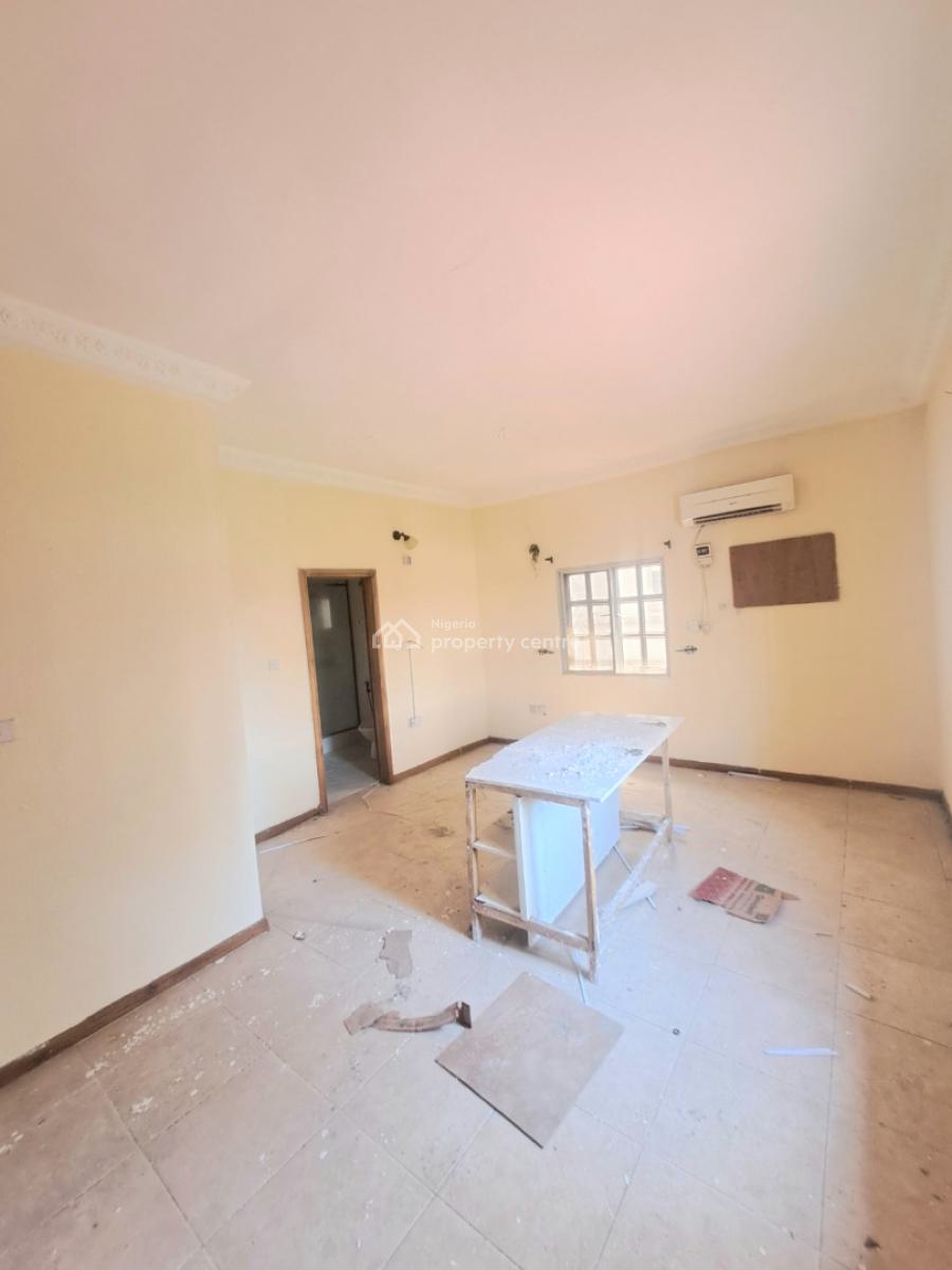 Well Built 5 Bedroom Semi Detached with Bq, Off Admiralty, Lekki Phase 1, Lekki, Lagos, Office Space for Rent