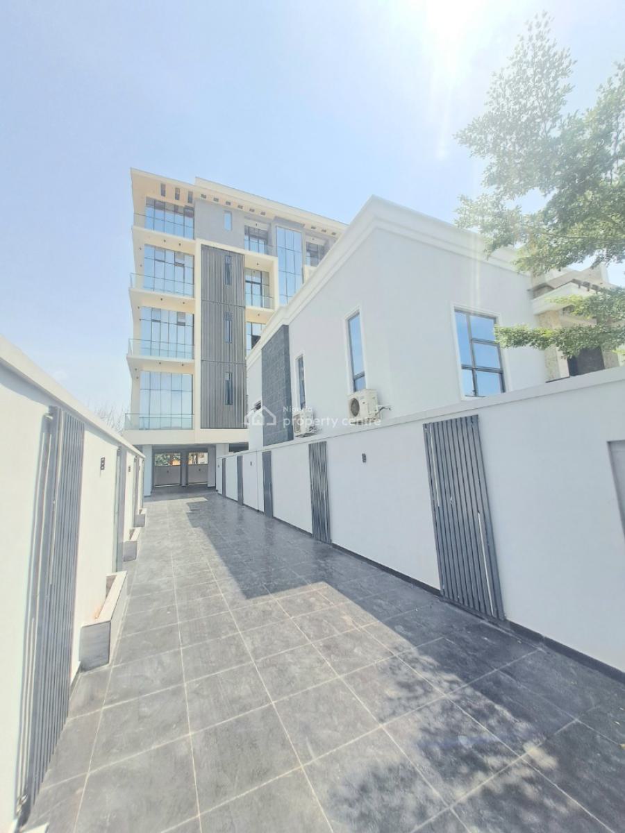 Newly Built 3 Bedroom Apartment with Pool, Gym & Elevator, Lekki Phase 1, Lekki, Lagos, Flat / Apartment for Sale