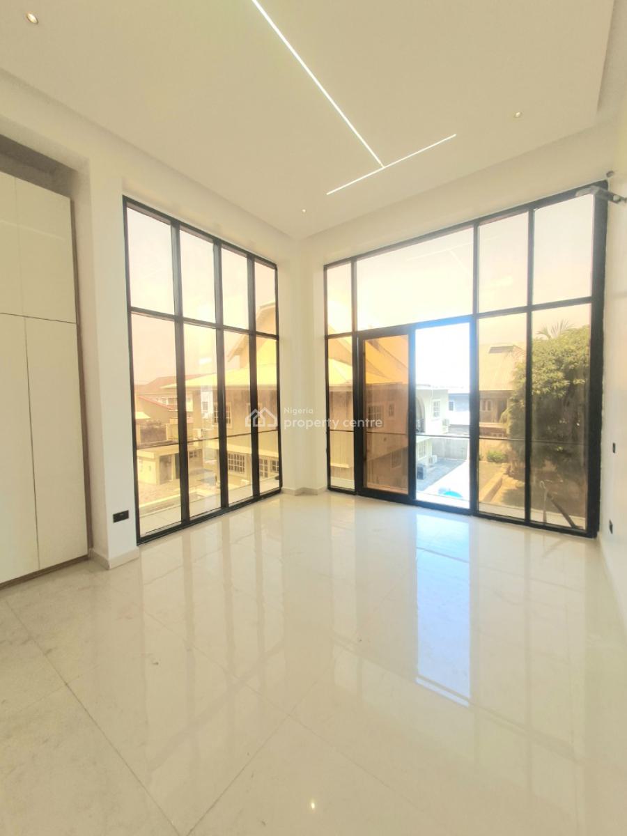 Newly Built 3 Bedroom Apartment with Pool, Gym & Elevator, Lekki Phase 1, Lekki, Lagos, Flat / Apartment for Sale