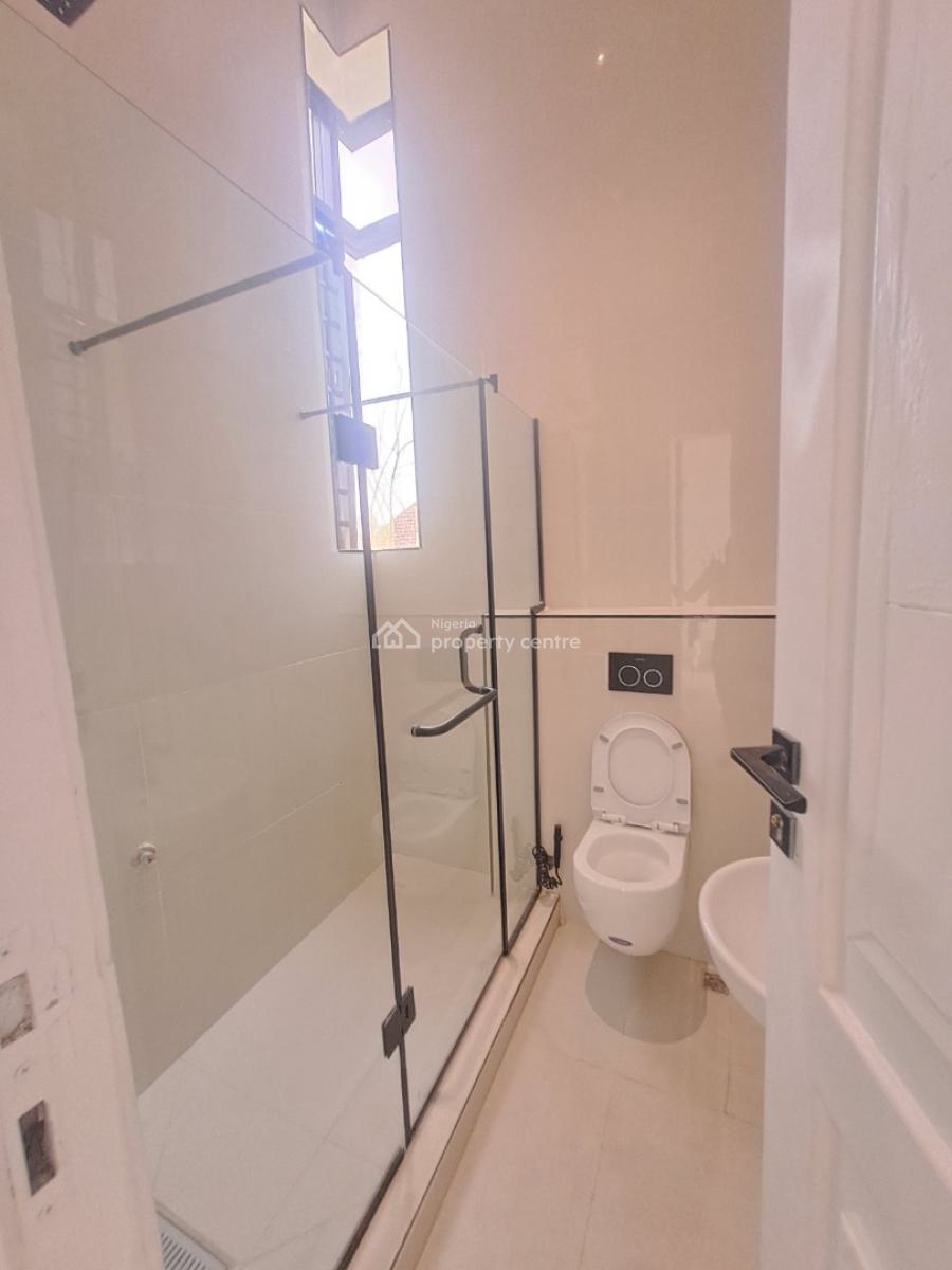 Newly Built 3 Bedroom Apartment with Pool, Gym & Elevator, Lekki Phase 1, Lekki, Lagos, Flat / Apartment for Sale