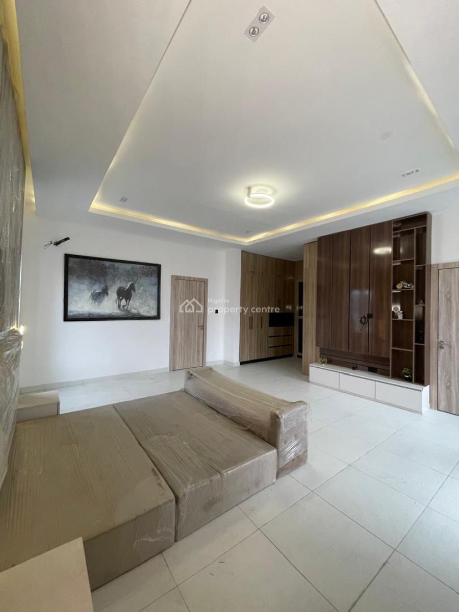 4 Bedroom Semi Detached Duplex with Bq (shared Compound), Vgc, Vgc, Lekki, Lagos, Semi-detached Bungalow for Sale