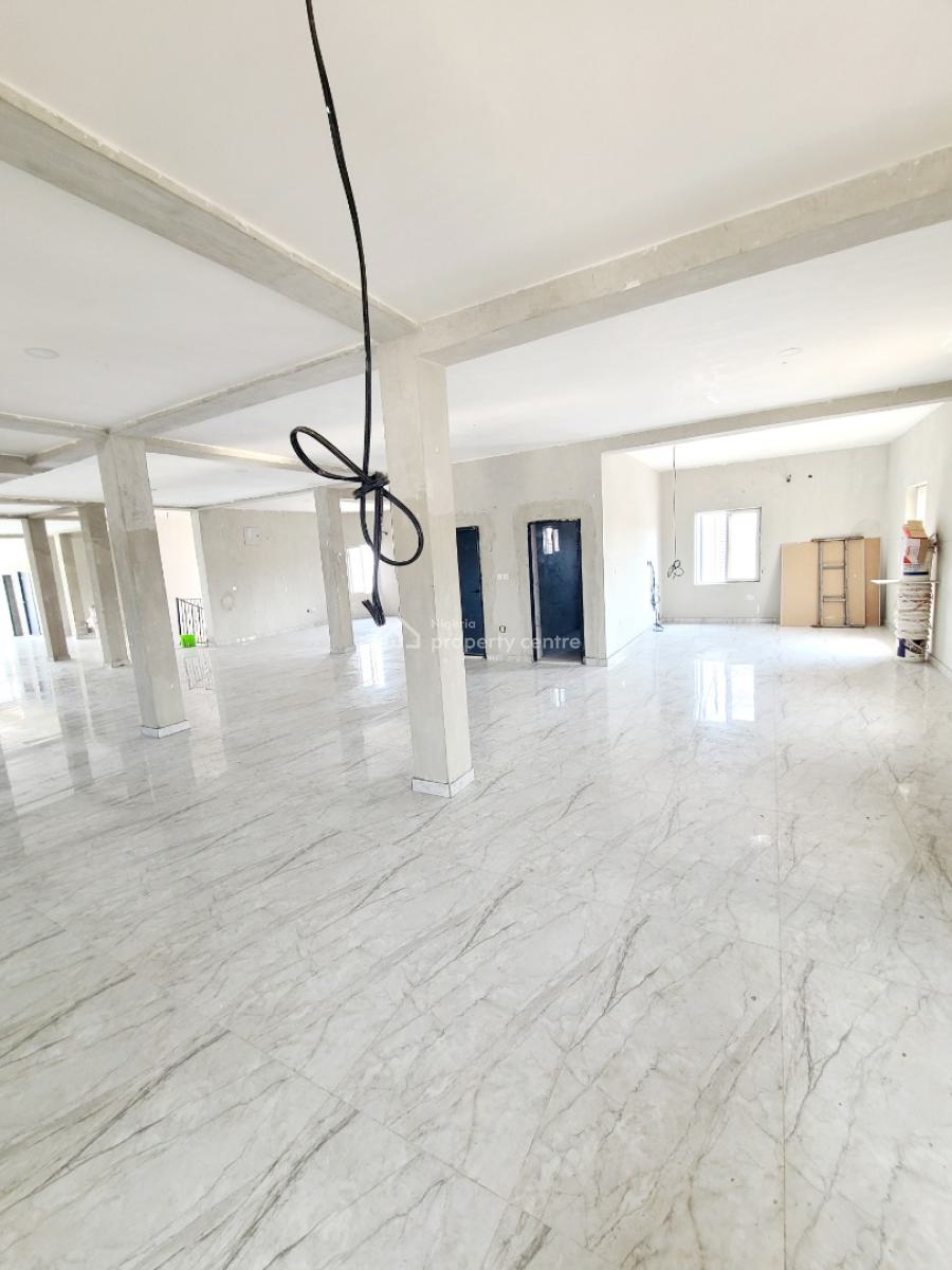 Brand New Commercial Open Space_ 325sqm, Chevron Drive, Lekki, Lagos, Plaza / Complex / Mall for Rent