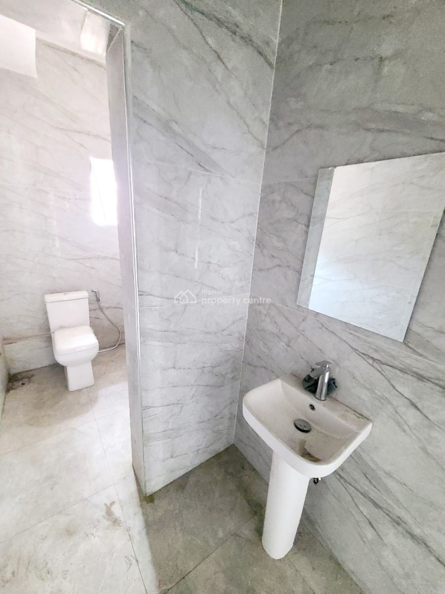 Brand New Commercial Open Space_ 325sqm, Chevron Drive, Lekki, Lagos, Plaza / Complex / Mall for Rent