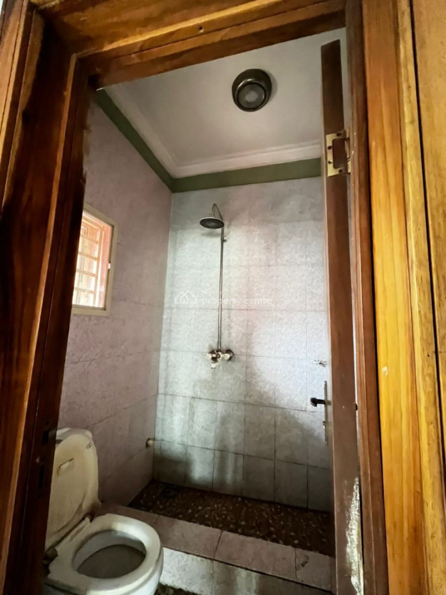 Expatriate Taste 3 Bedroom Flat in a Secured Estate, Gra Phase 1, Magodo, Lagos, Flat / Apartment for Rent