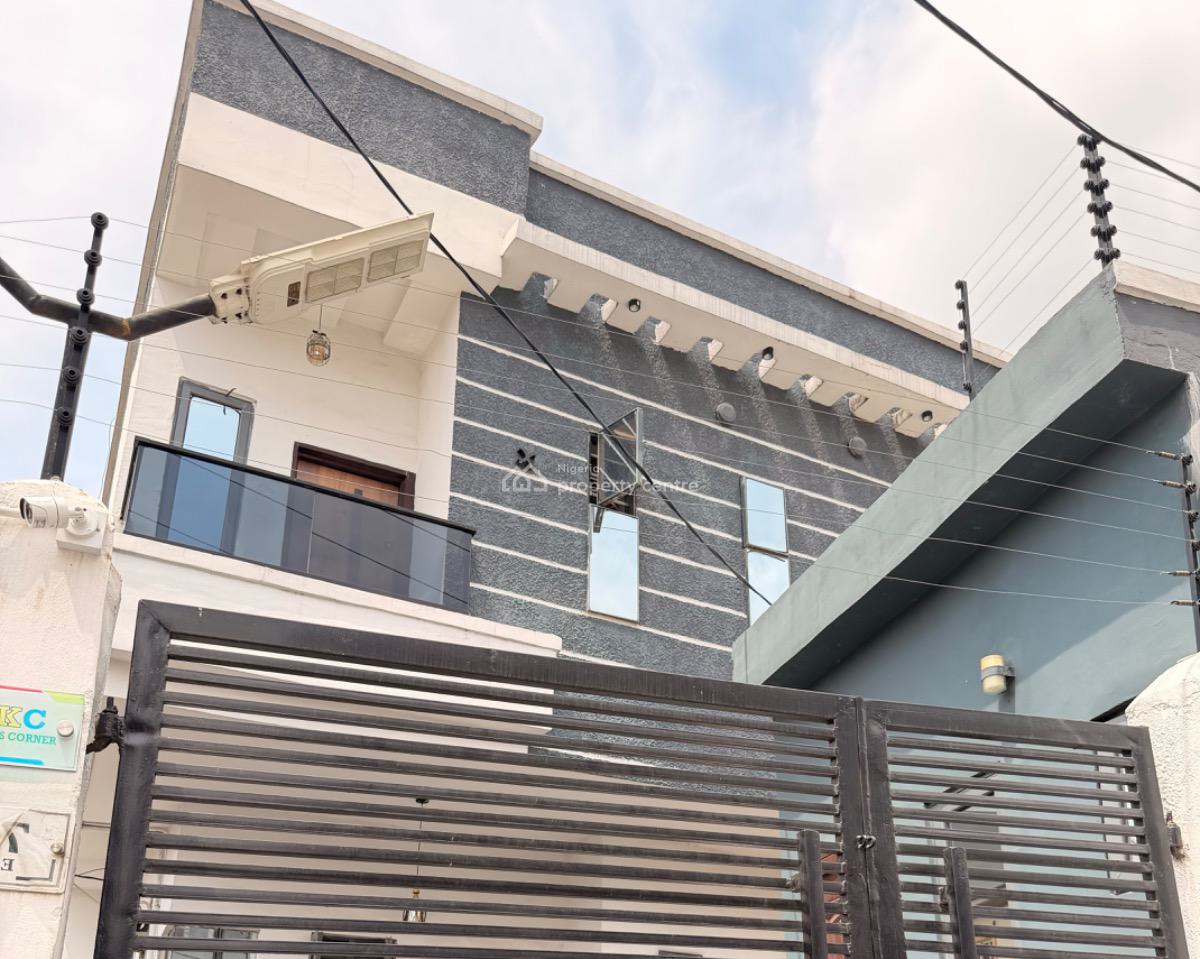 Luxury 3 Bedroom Duplex Apartment, Peace Estate Ogidian, Sangotedo, Ajah, Lagos, Flat / Apartment for Sale