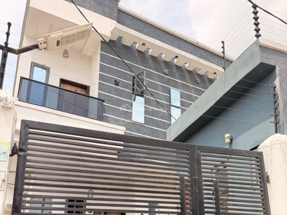 Luxury 3 Bedroom Duplex Apartment, Peace Estate Ogidian, Sangotedo, Ajah, Lagos, Flat / Apartment for Sale