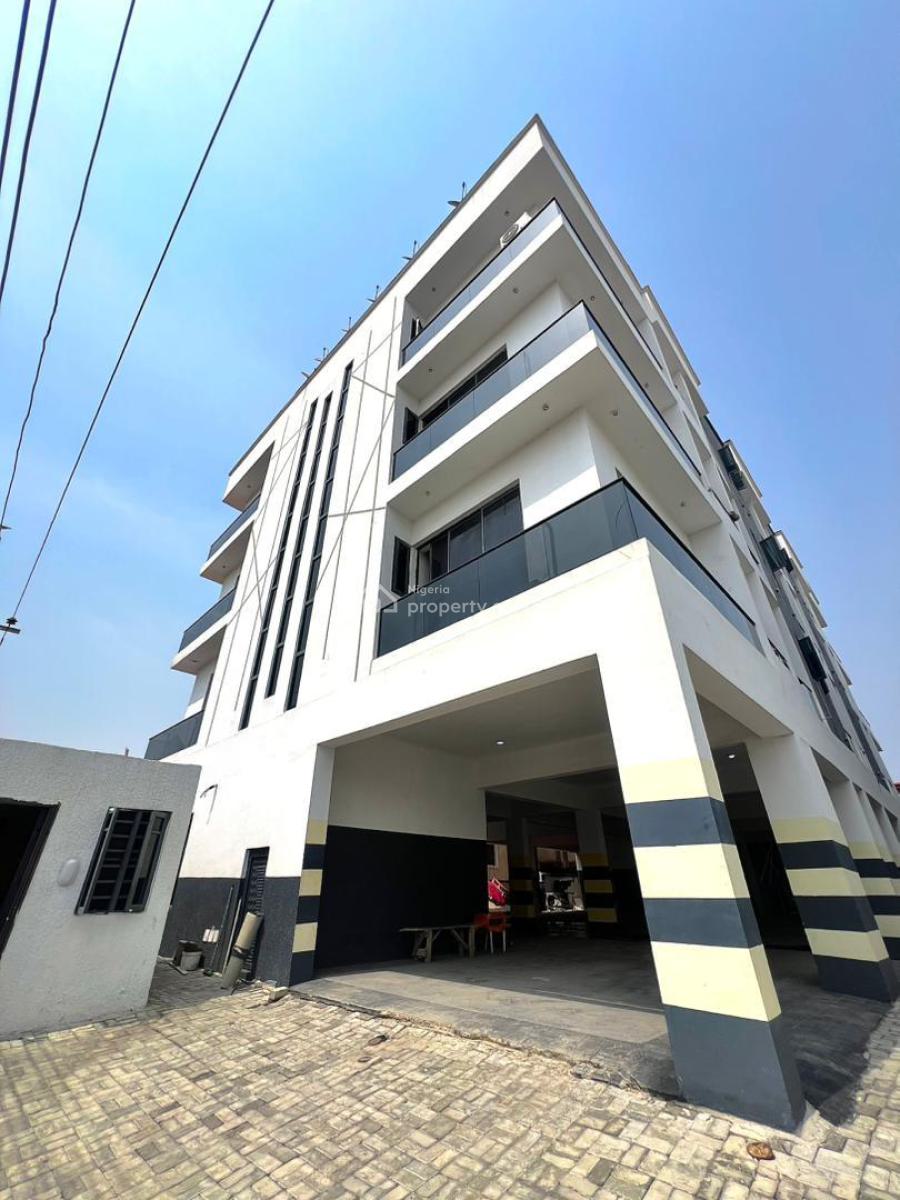 Spacious 1 Bedroom Apartment, Ologolo, Lekki, Lagos, Flat / Apartment for Sale