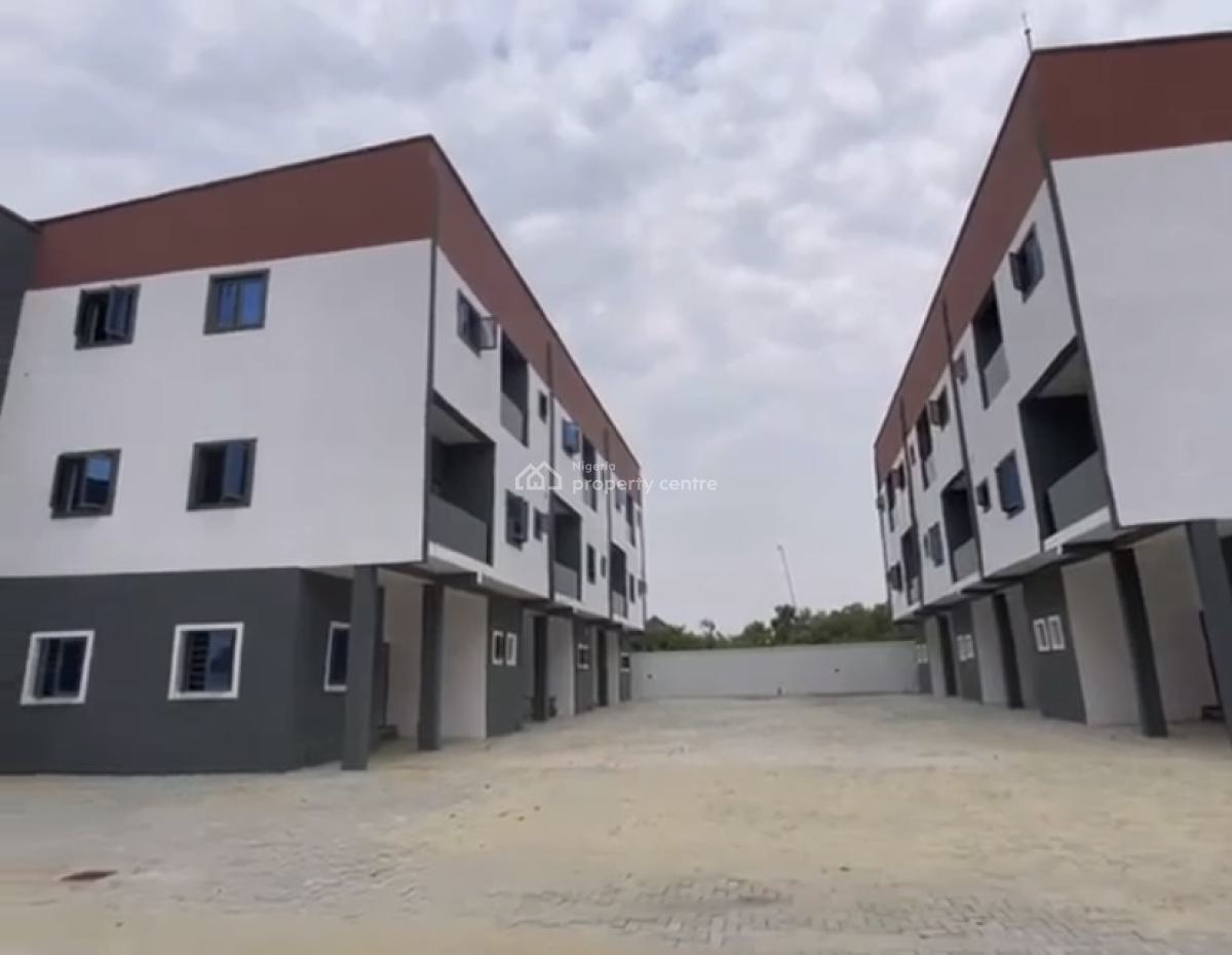 2 Bedroom Flat in an Estate, Sangotedo, Ajah, Lagos, Flat / Apartment for Sale