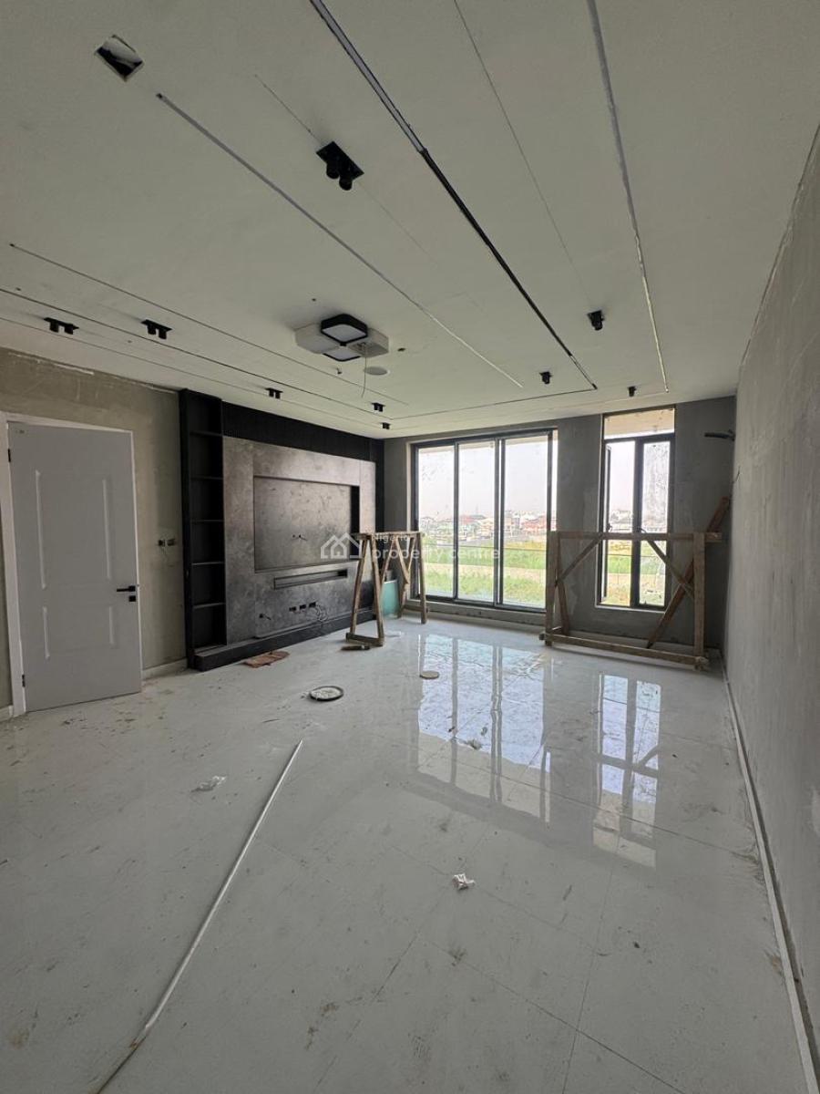 Luxury 5-bedroom Terrace Duplex with Pool & Bq, Lekki Phase 1, Lekki, Lagos, Terraced Duplex for Sale