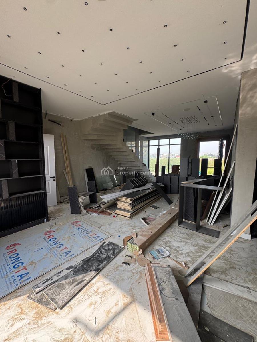 Luxury 5-bedroom Terrace Duplex with Pool & Bq, Lekki Phase 1, Lekki, Lagos, Terraced Duplex for Sale