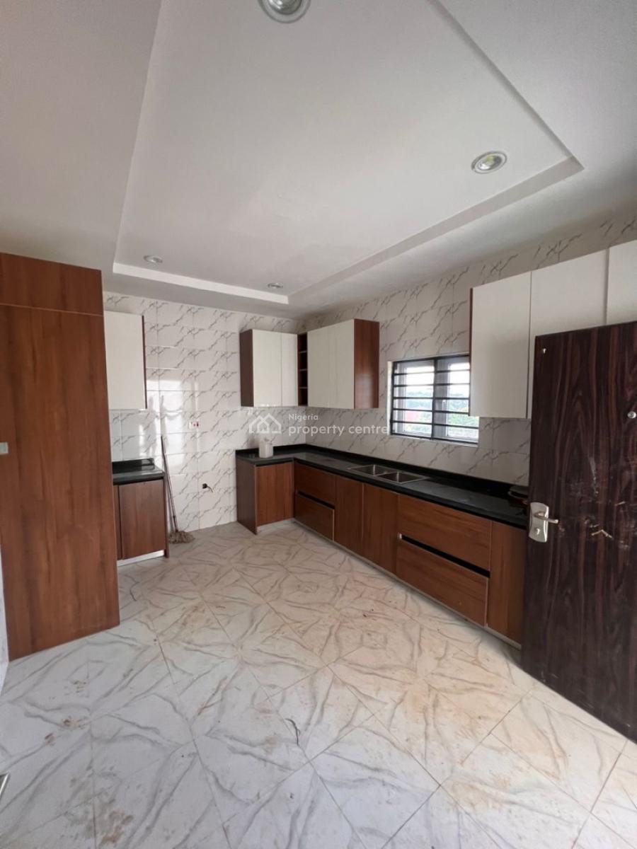 a 5 Bed Semi Detached Duplex with a Bq, Asokoro District, Abuja, Semi-detached Duplex for Rent