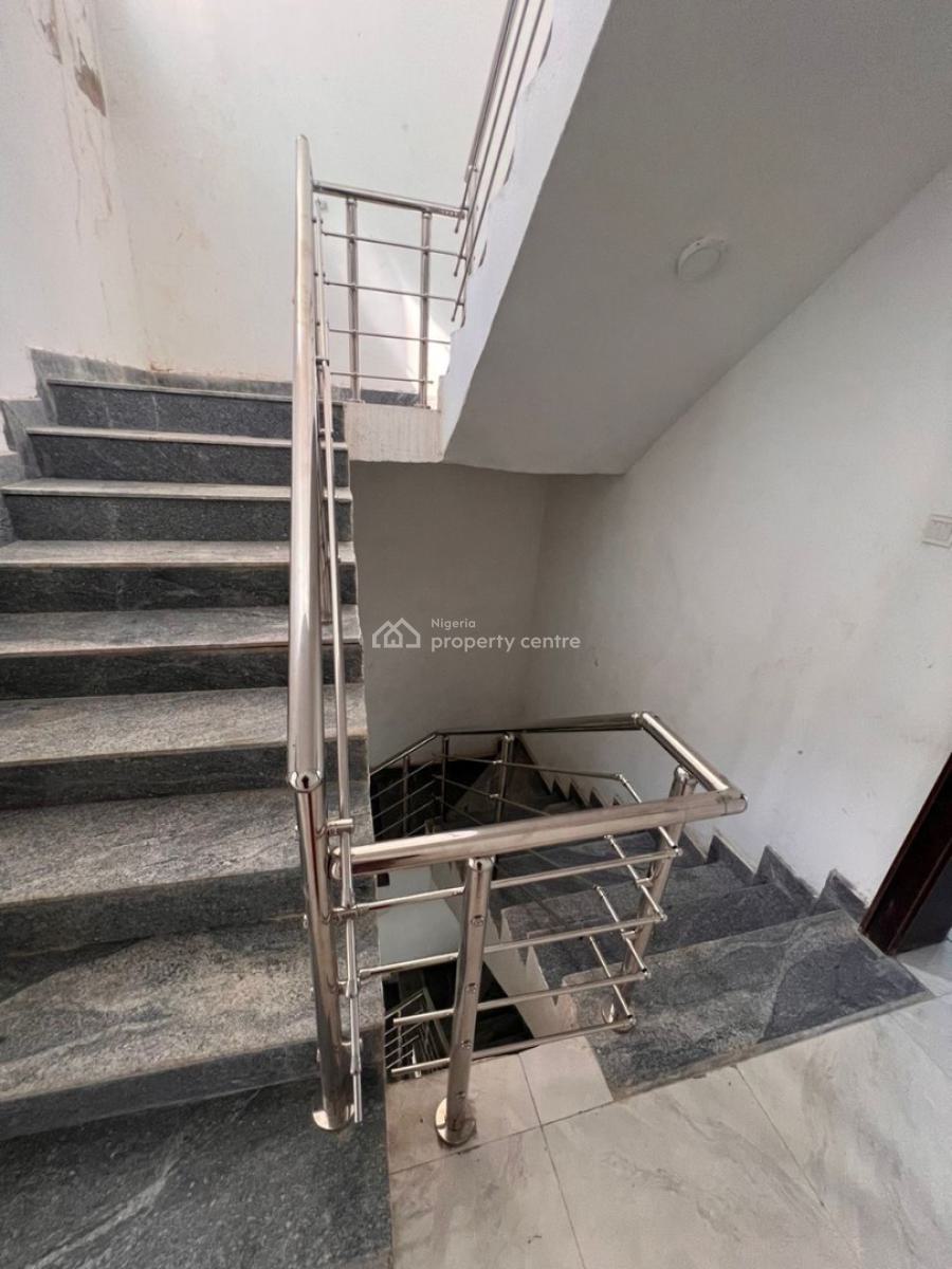 a 5 Bed Semi Detached Duplex with a Bq, Asokoro District, Abuja, Semi-detached Duplex for Rent