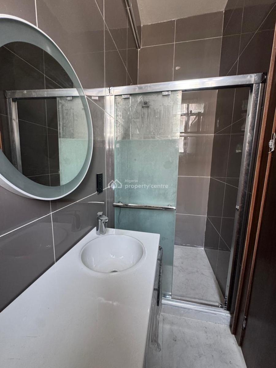2-bedroom Luxury Apartment with Pool & Bq, Lekki Phase 1, Lekki, Lagos, Flat / Apartment for Sale