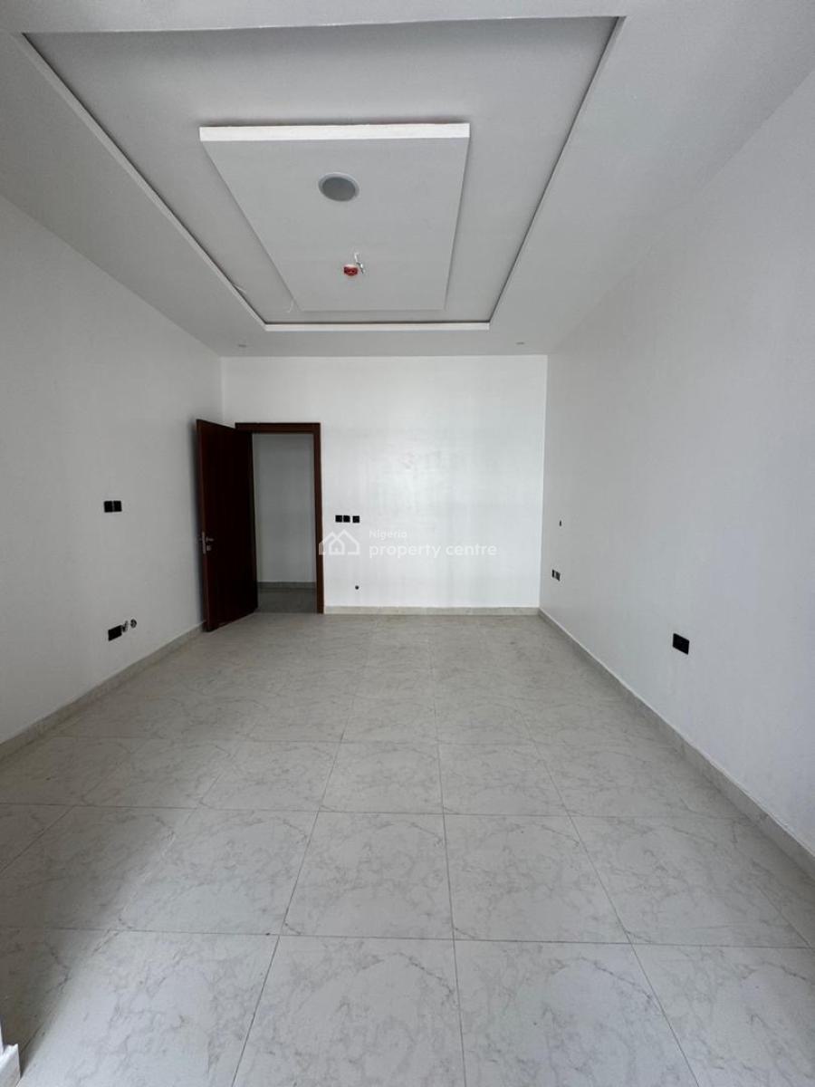 2-bedroom Luxury Apartment with Pool & Bq, Lekki Phase 1, Lekki, Lagos, Flat / Apartment for Sale