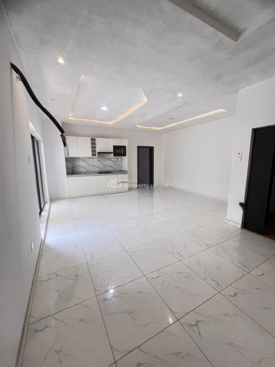 Spacious 2 Bedroom Apartment with Gym, Freedom Way, Lekki Phase 1, Lekki, Lagos, Flat / Apartment for Sale