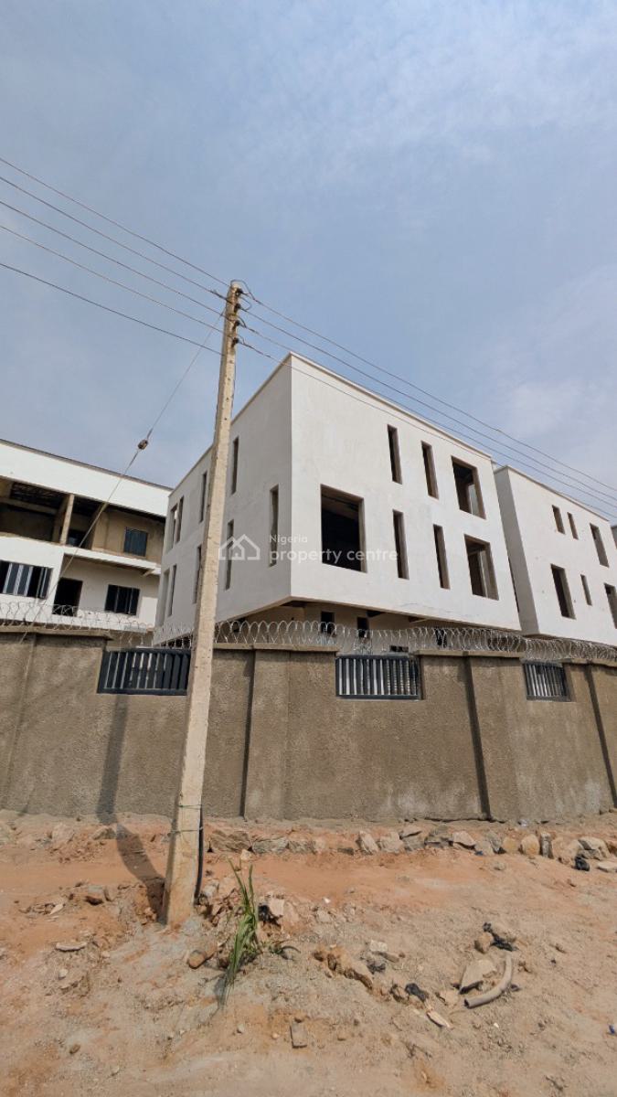 5bedroom Detached Duplex with Bq, Guzape Main, Guzape District, Abuja, Detached Duplex for Sale