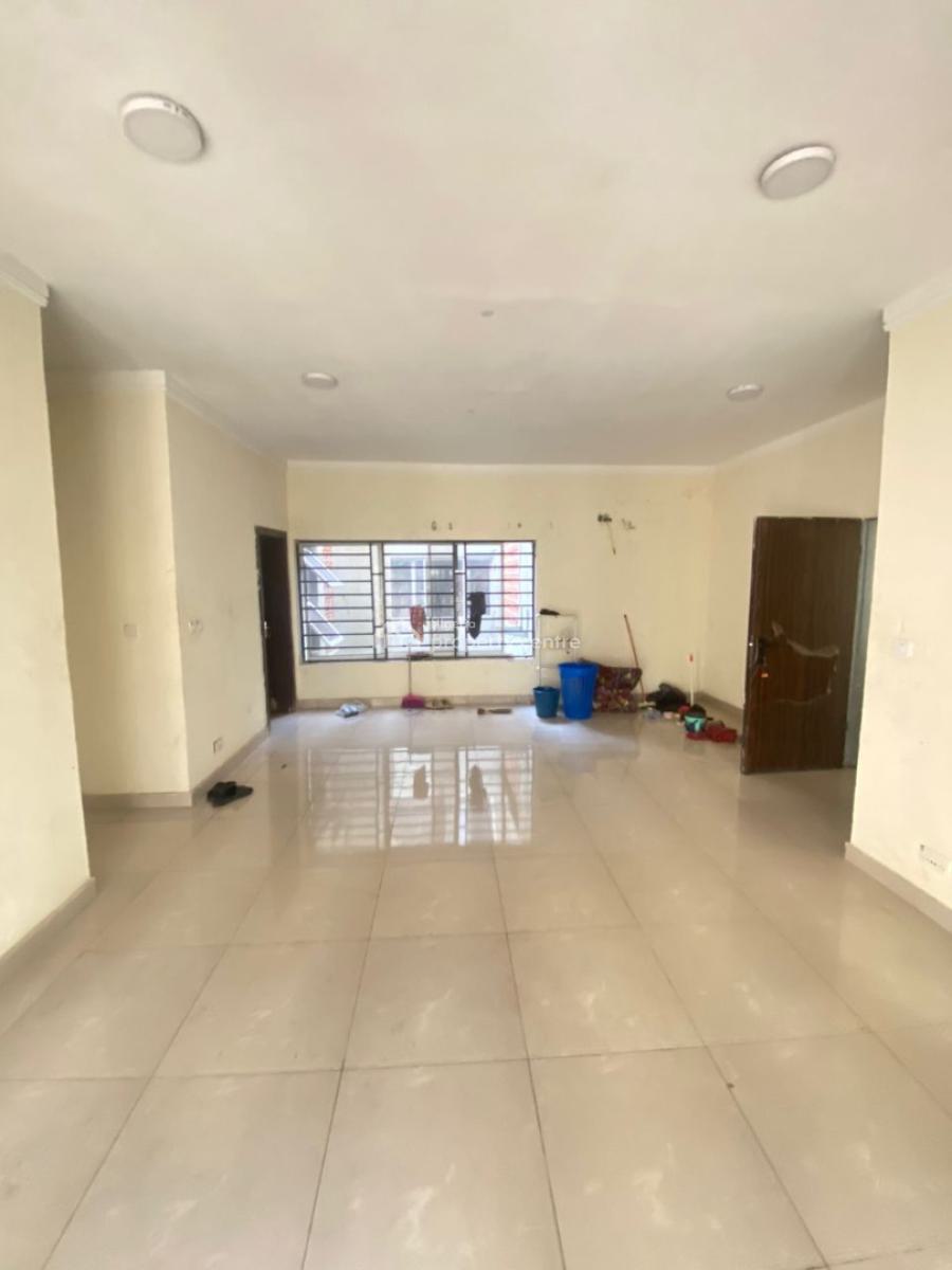 Spacious 3 Bedroom Apartment Upstairs with Steady Electricity, Orchid Lekki Lagos, Lekki, Lagos, Flat / Apartment for Rent