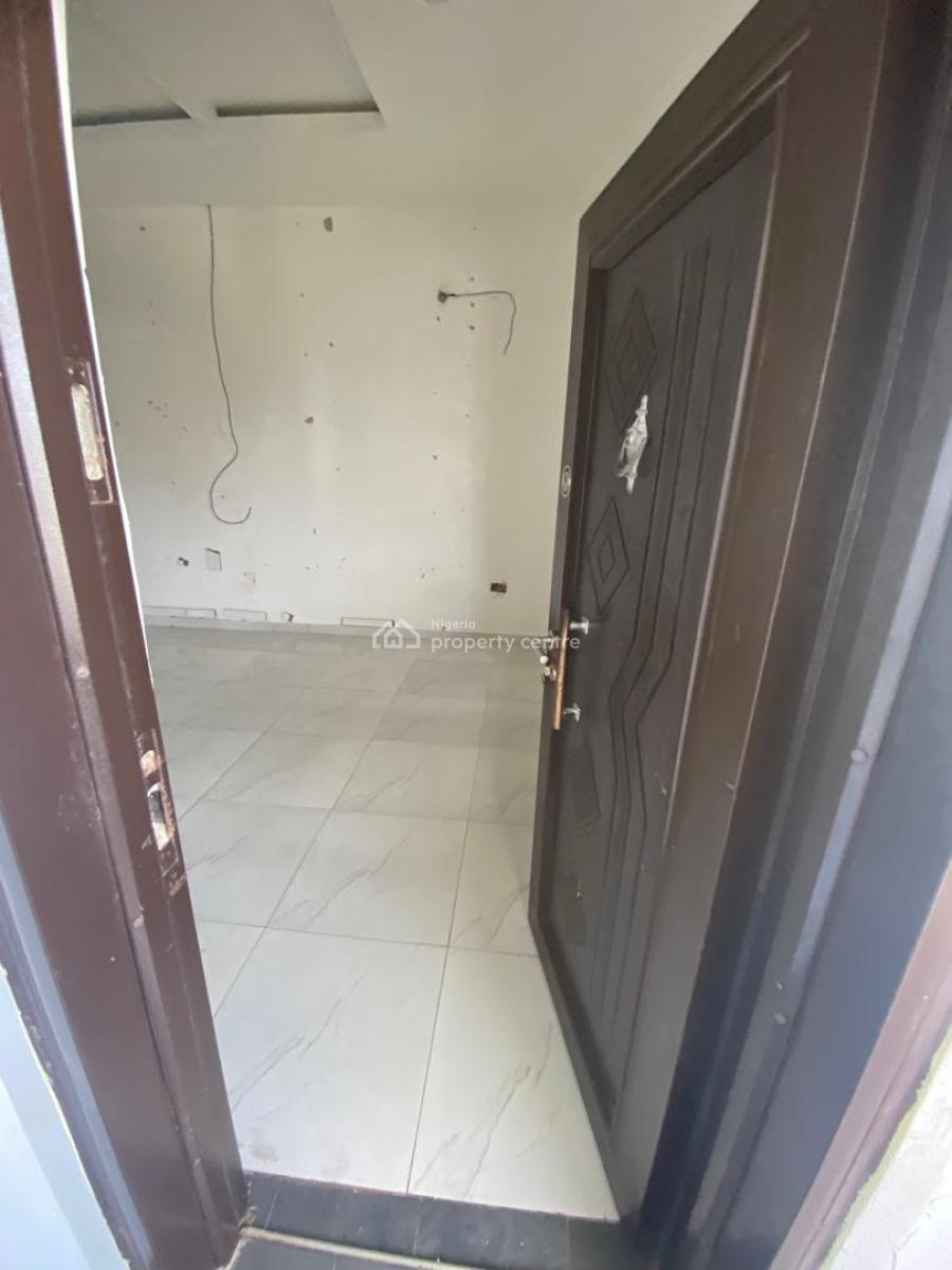Modern and Spacious Mini Flat { Video}, Ikota Villa Gra, Ikota, Lekki, Lagos, Mini Flat (room and Parlour) for Rent