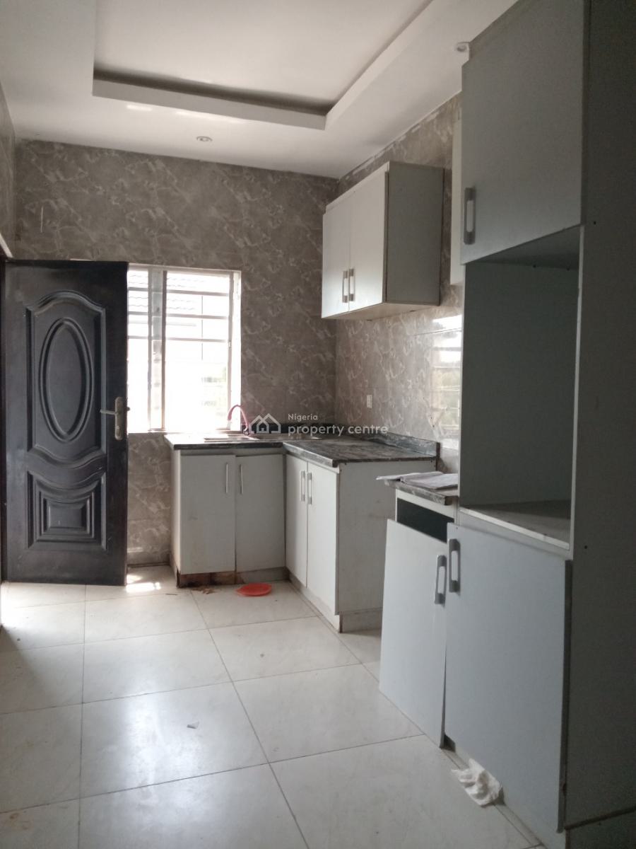 2bedroom Flat Upstairs, Ogombo, Ajah, Lagos, Flat / Apartment for Rent