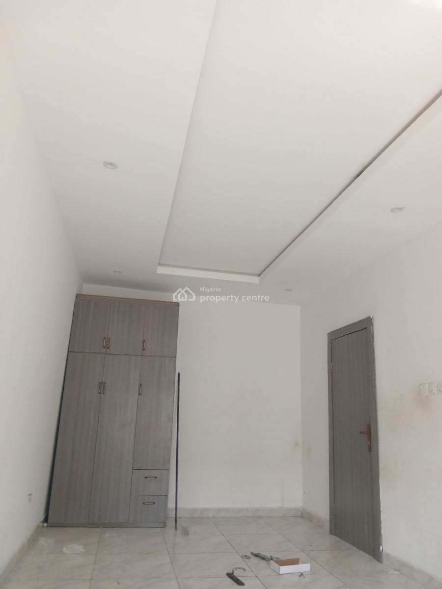 2bedroom Flat Upstairs, Ogombo, Ajah, Lagos, Flat / Apartment for Rent