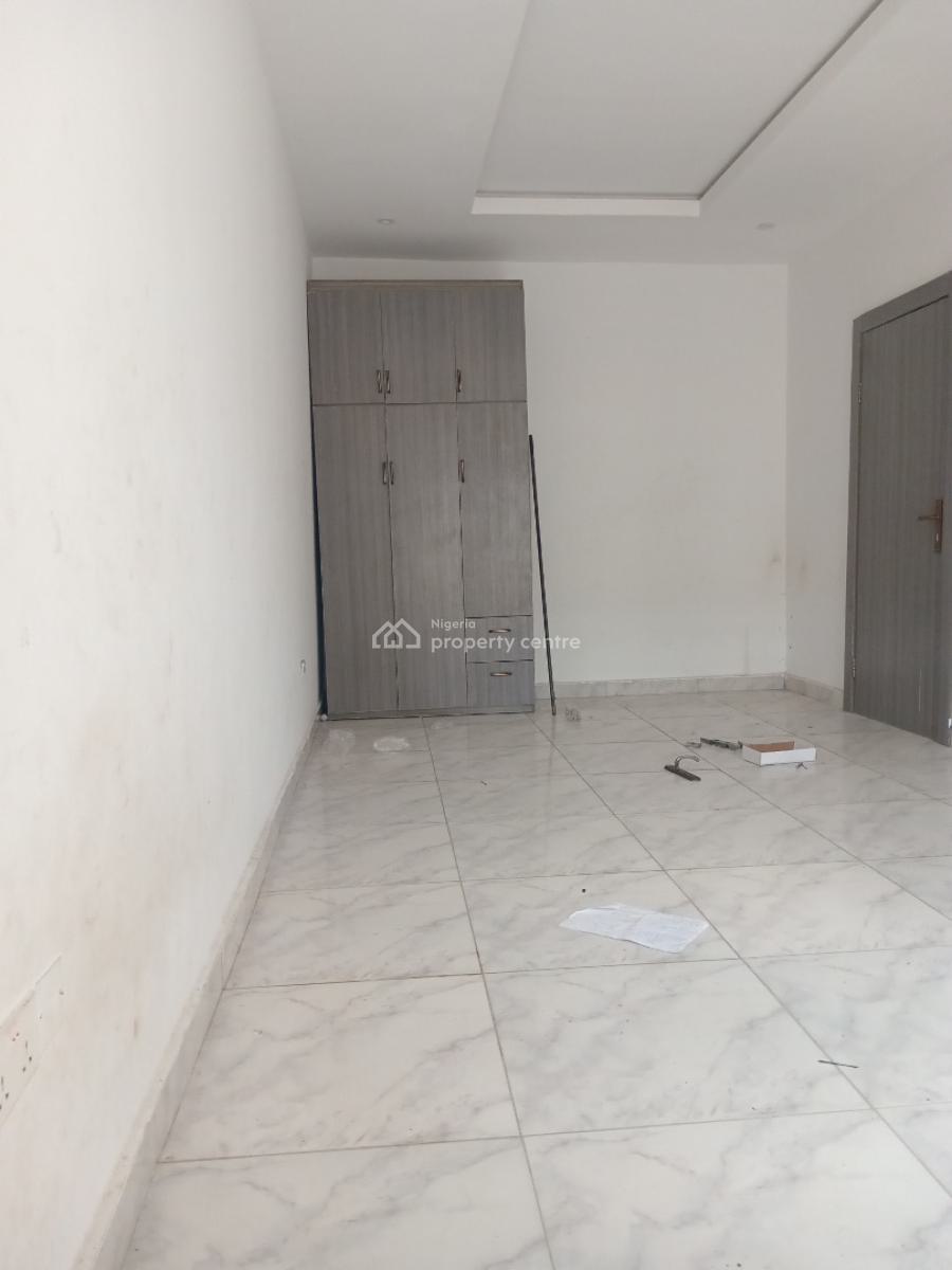 2bedroom Flat Upstairs, Ogombo, Ajah, Lagos, Flat / Apartment for Rent