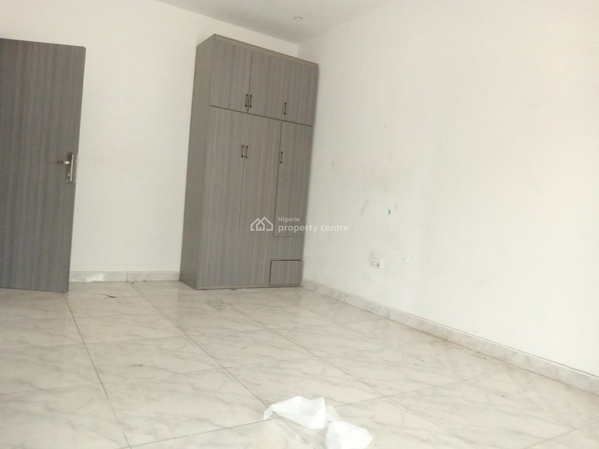 2bedroom Flat Upstairs, Ogombo, Ajah, Lagos, Flat / Apartment for Rent