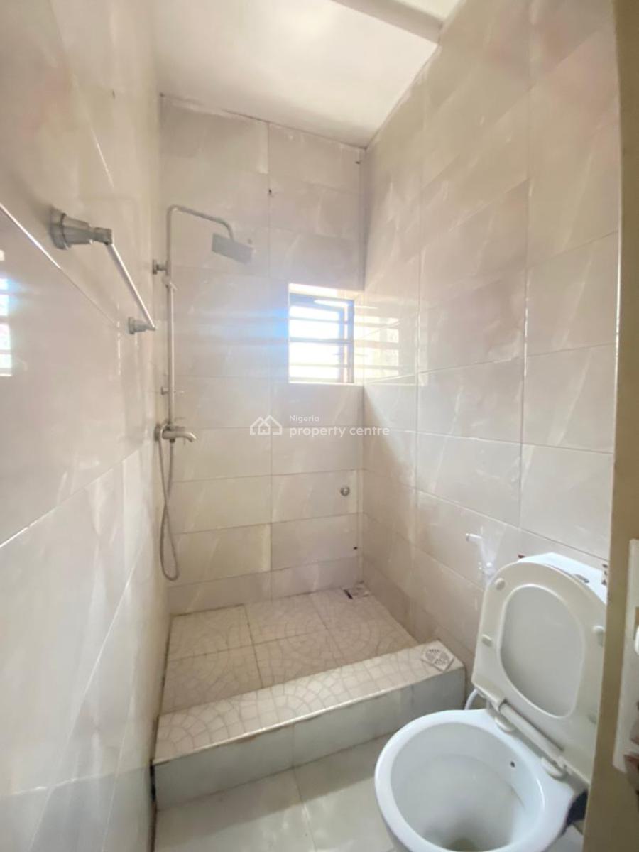 Lovely 2 Bedrooms Apartment in an Estate, Lekki Conservation Road, Lekki, Lagos, Flat / Apartment for Rent