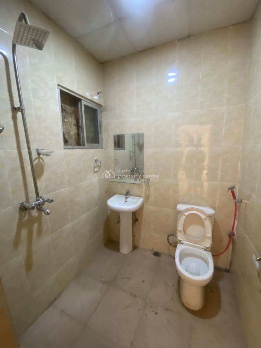 5 Bedroom Massive Duplex with 3 Bq for Commercial Purpose, Kado, Kado, Abuja, Plaza / Complex / Mall for Rent