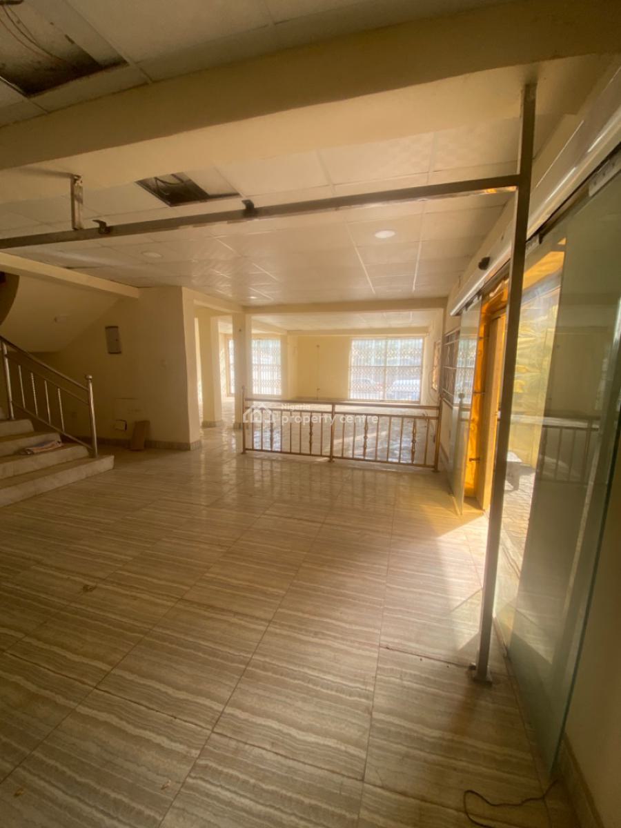 5 Bedroom Massive Duplex with 3 Bq for Commercial Purpose, Kado, Kado, Abuja, Plaza / Complex / Mall for Rent